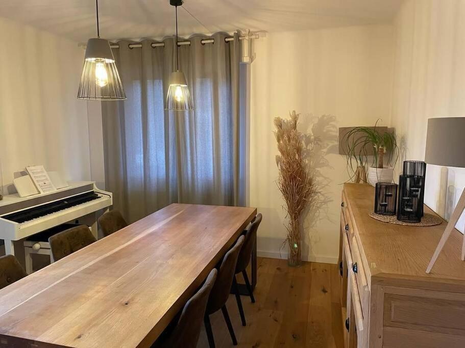 Joli Logement Avec Terrasse La Cigale 6 A 8 Personnes ออเบย์ ภายนอก รูปภาพ